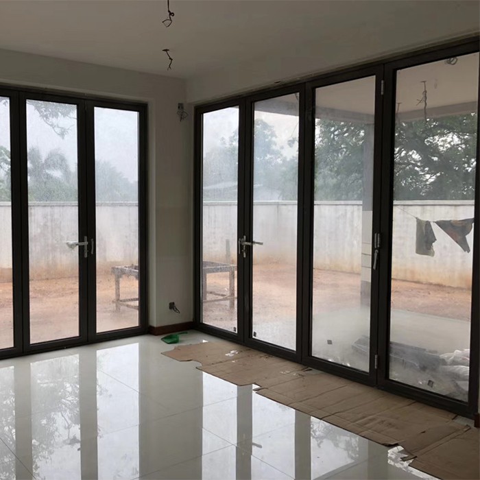 Aluminum Folding Doors_4