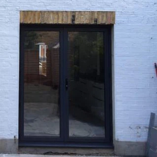 Črna aluminijasta francoska vrata