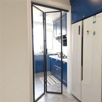 Tanka dvokrilna vrata